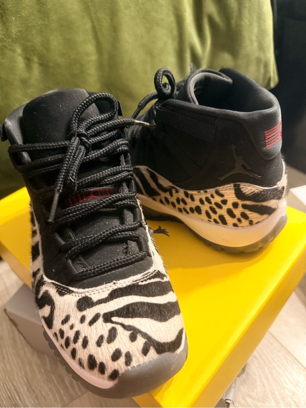 Air Jordan 11 Retro Animal Instinct Women's
7.5 Animal Print